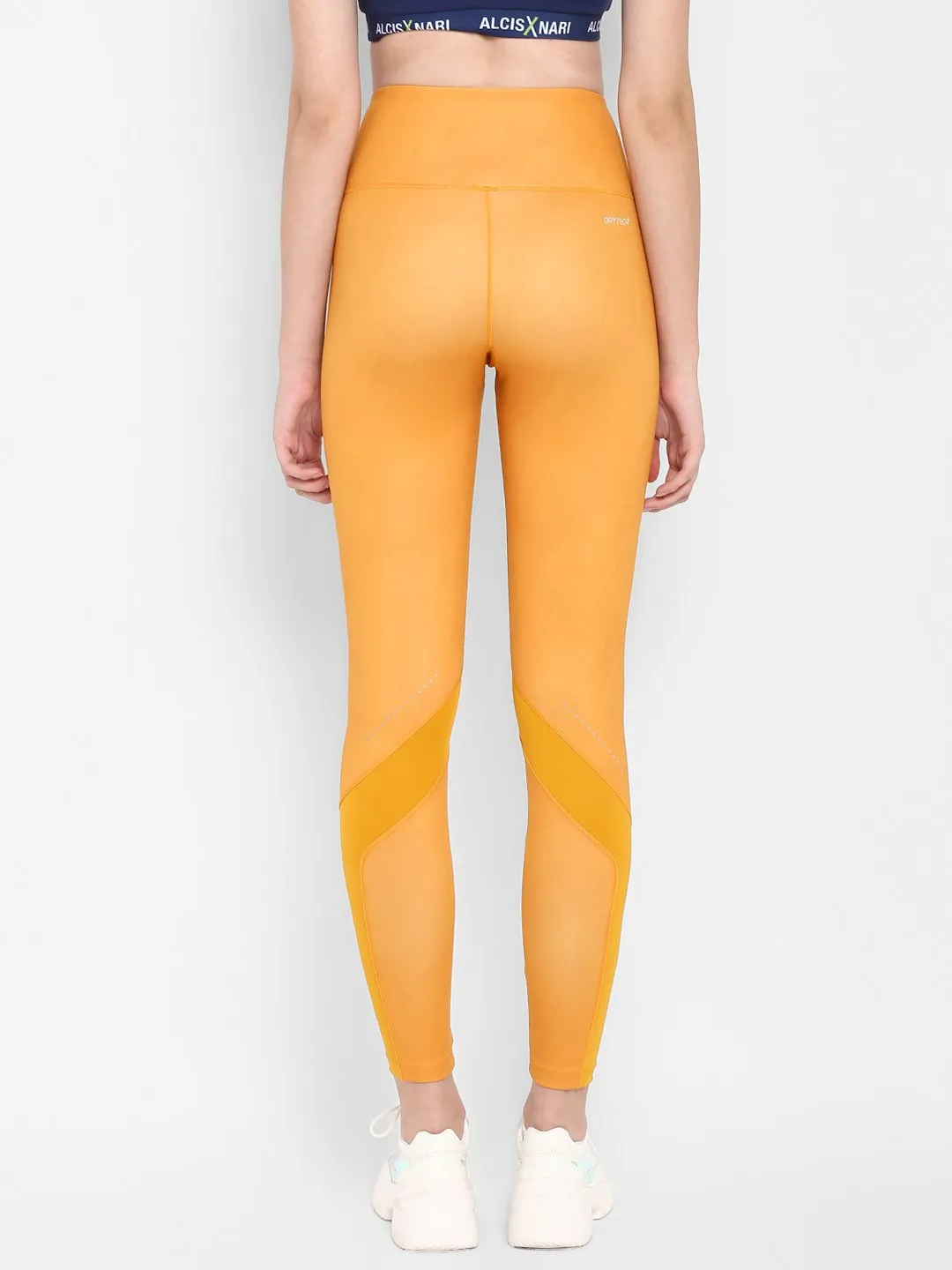 Alcis Women Yellow Solid Tights
