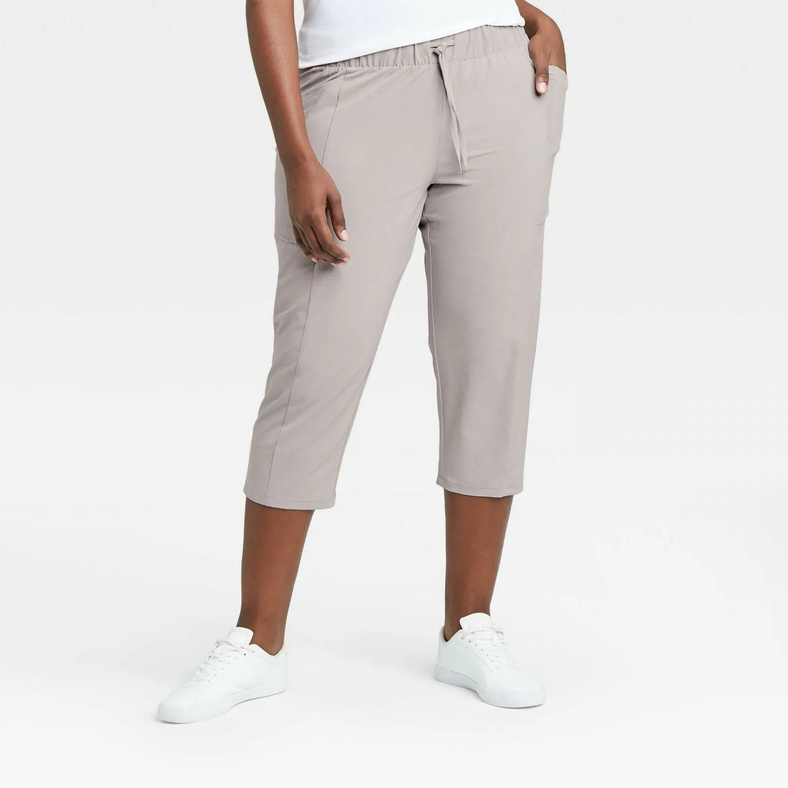 All In Motion Women's Mid-Rise Stretch Woven Tapered Leg Capri Pants