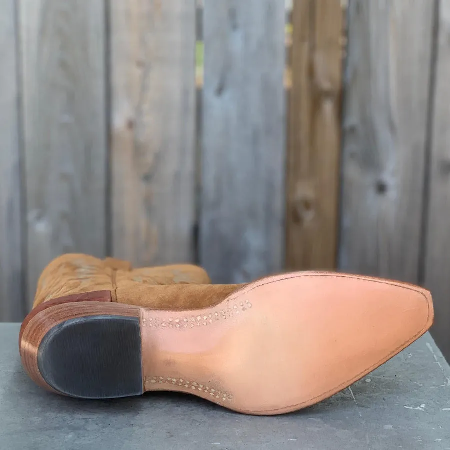 Cinnamon Suede with Bison Counter