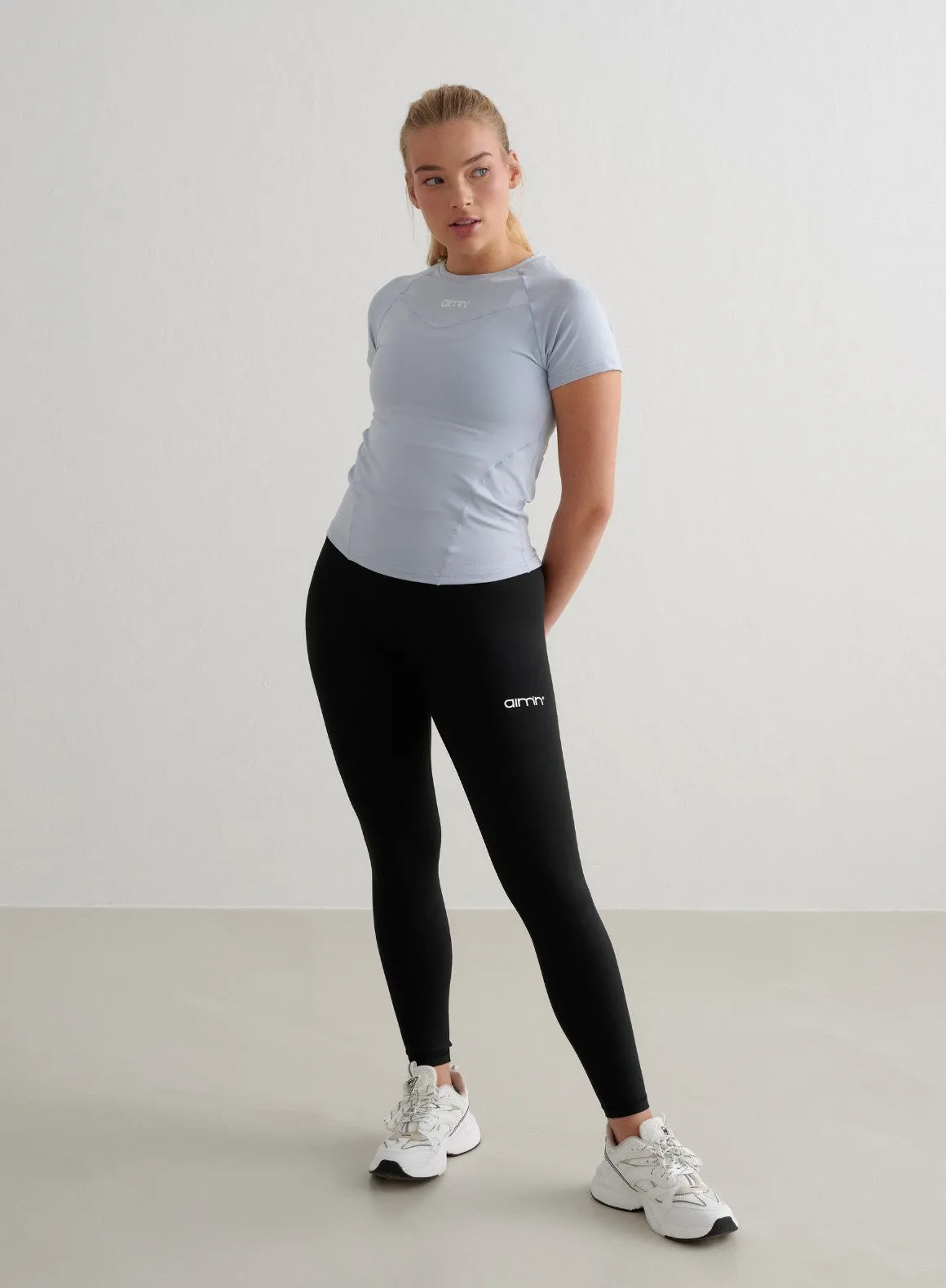 Cloudy Blue Soft Basic Short Sleeve