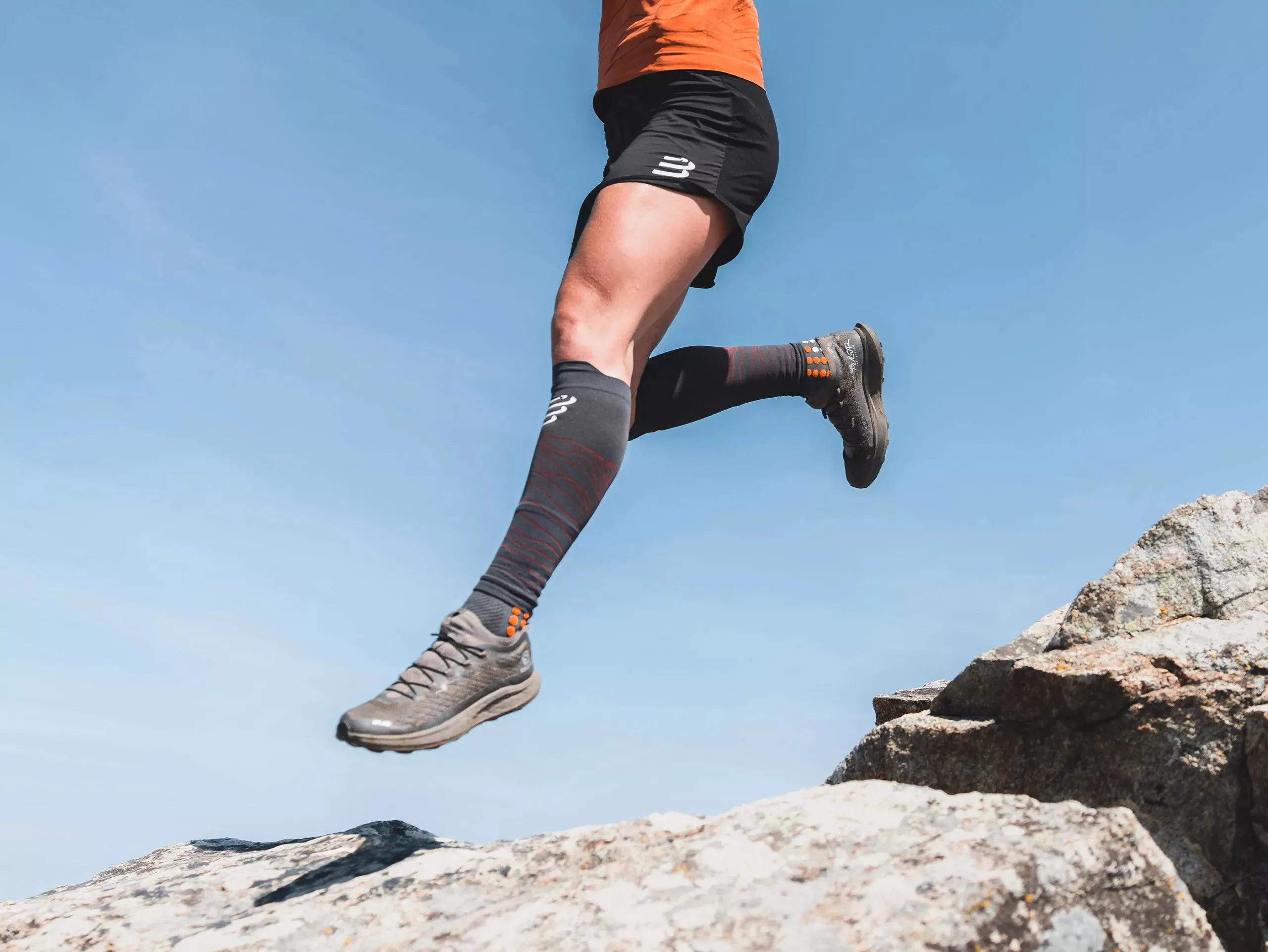 Compressport -  R2 Oxygen Trail Capsule 2023