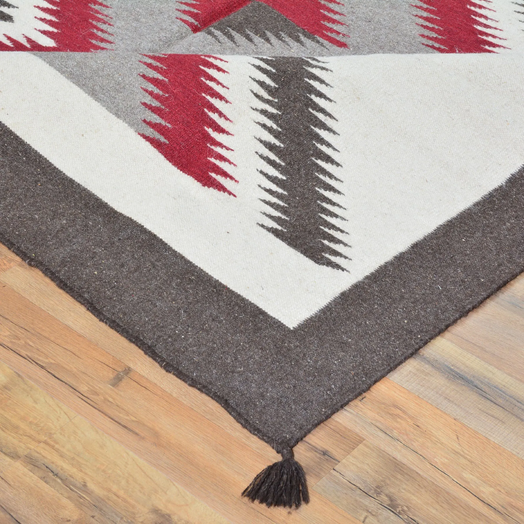 Hand-Woven Navajo Style Southwestern Design FlatWeave Rug (Size 6.0 X 9.0) Cwral-6945