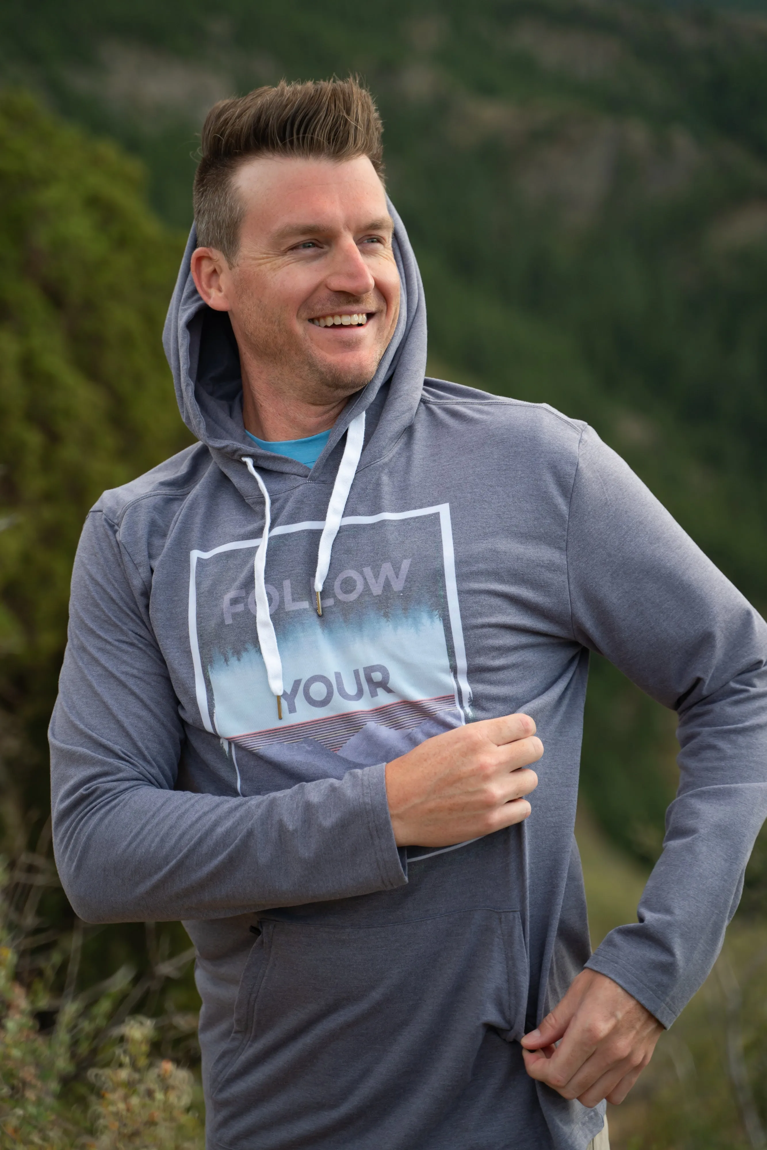 Men's Traverse Tek Hoodie (Discontinued Styles)