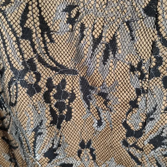 Monroe &amp; Main 2 Pc Plus Size Metallic Lace over TanTaffda Skirt Suit Sz 24