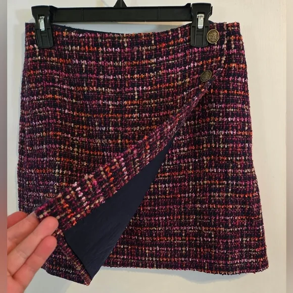 NWT | Ann Taylor LOFT | Tweed Button Trim Mini Wrap Skirt | Size: 4
