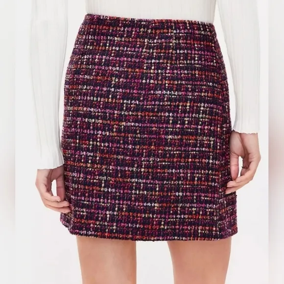 NWT | Ann Taylor LOFT | Tweed Button Trim Mini Wrap Skirt | Size: 4