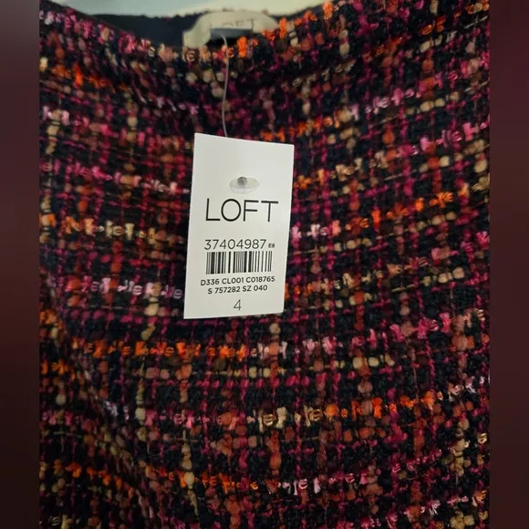 NWT | Ann Taylor LOFT | Tweed Button Trim Mini Wrap Skirt | Size: 4