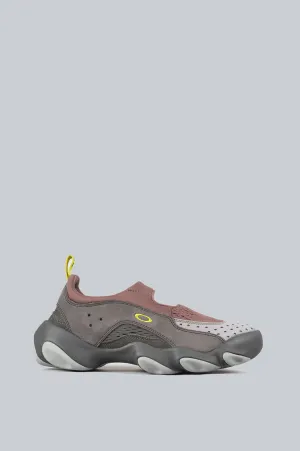 OAKLEY FACTORY TEAM FLESH SANDAL ROSE TAUPE