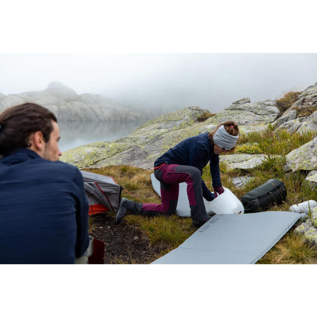 Self-inflating trekking mattress - MT100 L - 180 x 52 cm - 1 person