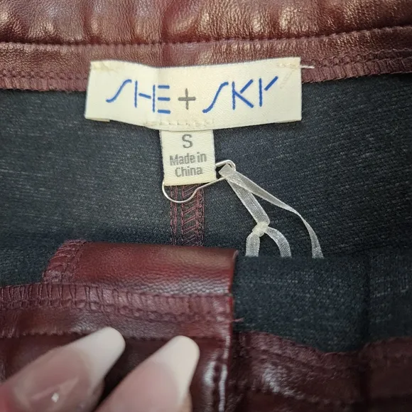 She &amp; Sky Women's Maroon Faux Leather Shorts They Are Hi Quality