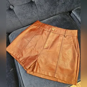 She &amp; Sky Women's Maroon Faux Leather Shorts They Are Hi Quality