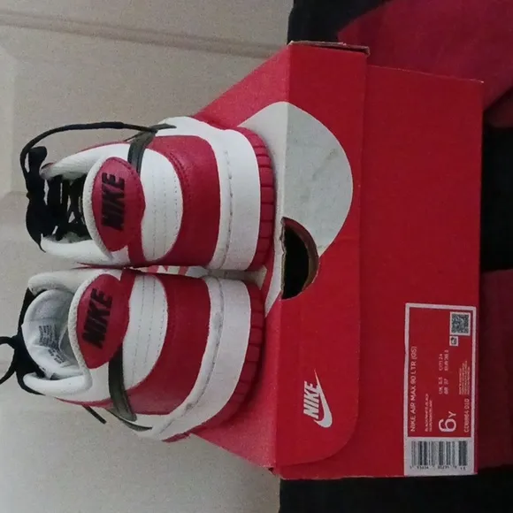 Sneakers Nike Air Max Black and White Sneakers