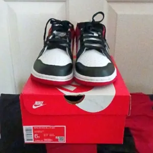 Sneakers Nike Air Max Black and White Sneakers