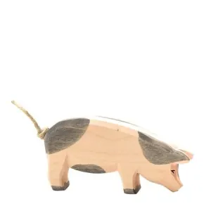 Spotted Pig Family