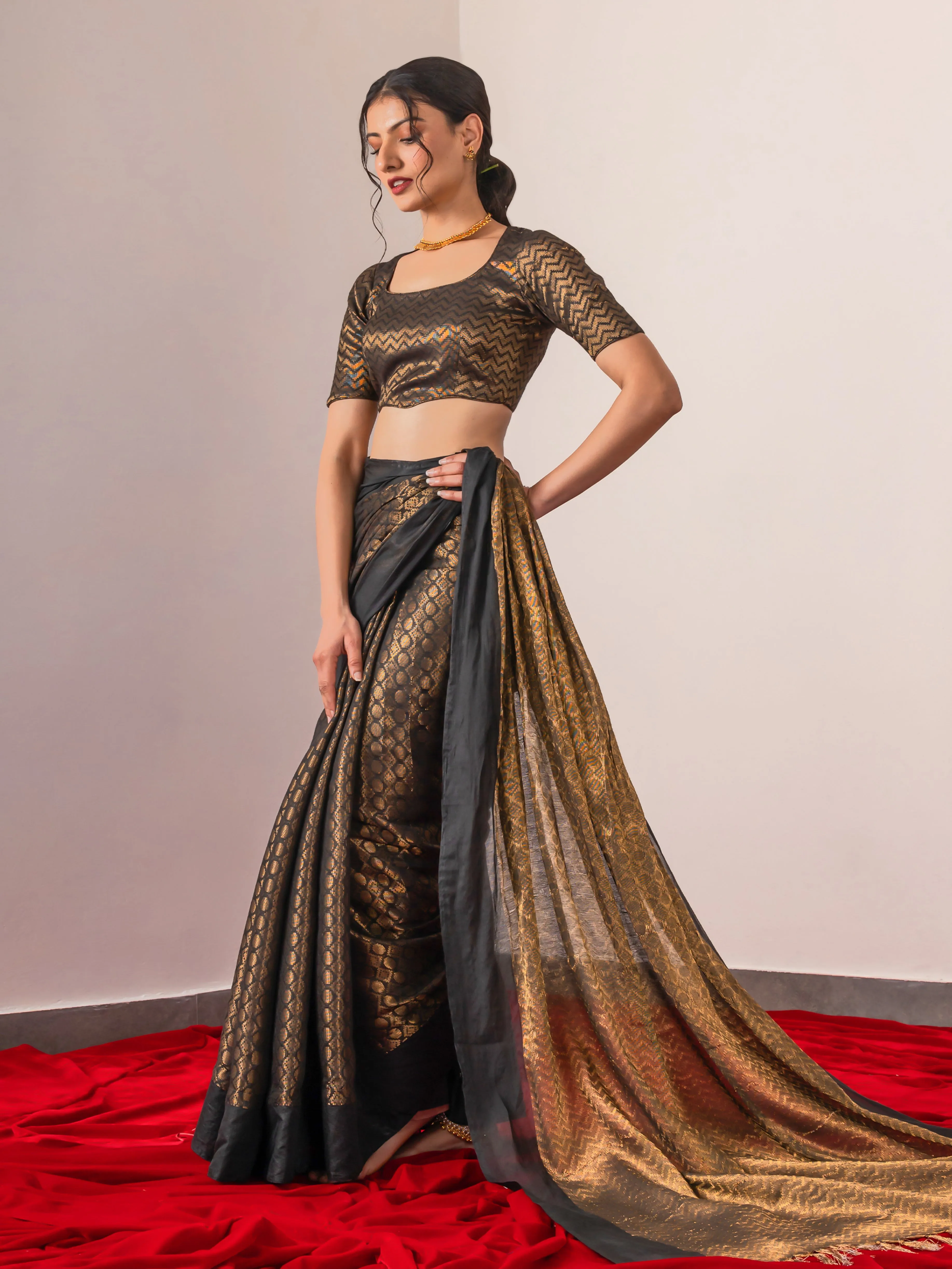Tamas Black Gold Bhagalpur Silk Blend Saree with Blouse Fabric