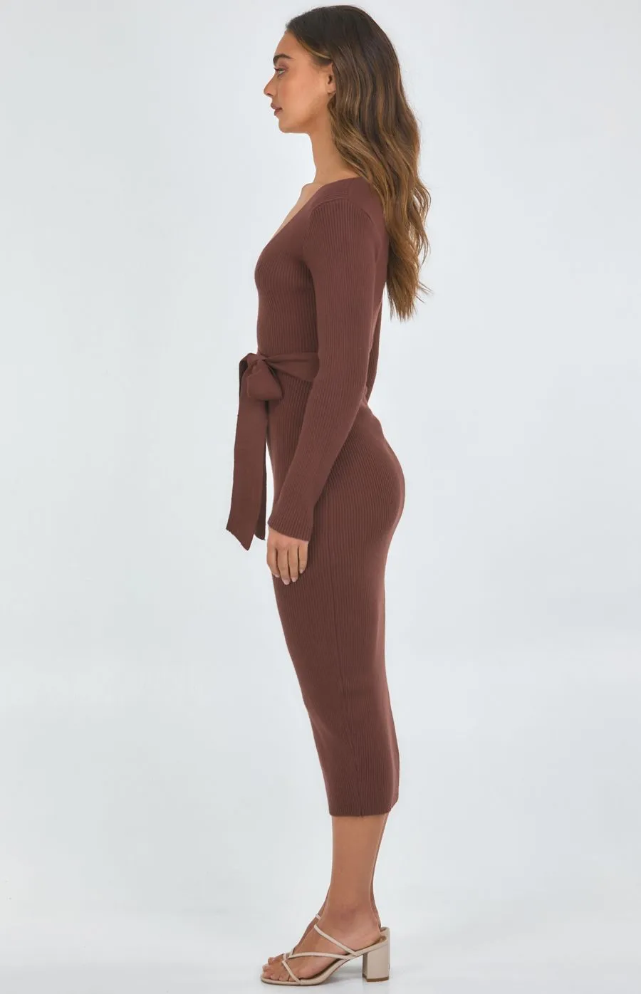 V-Neck Fitted Knit Dress - Chocolate