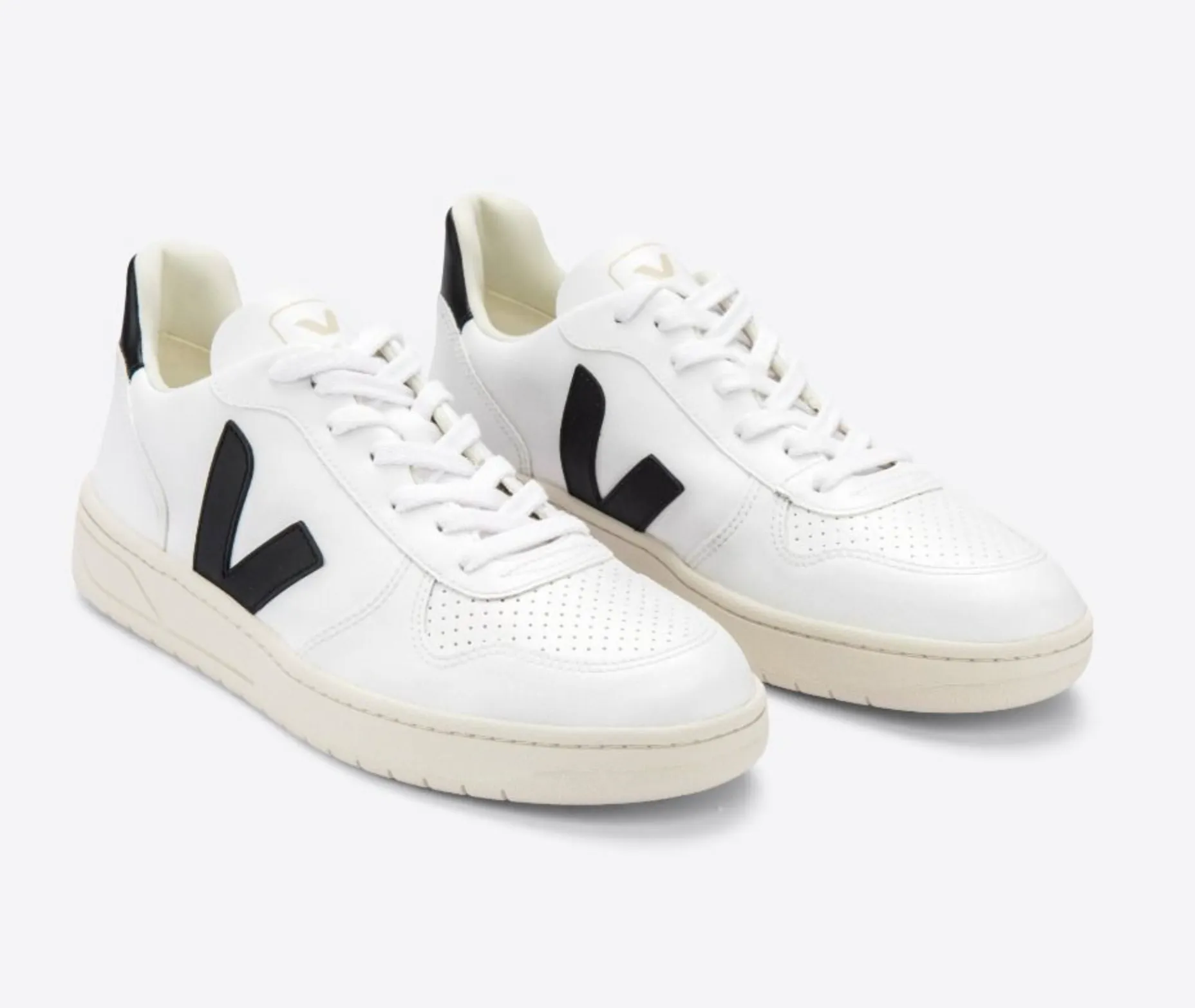 Veja Men's V-10 CWL White Black