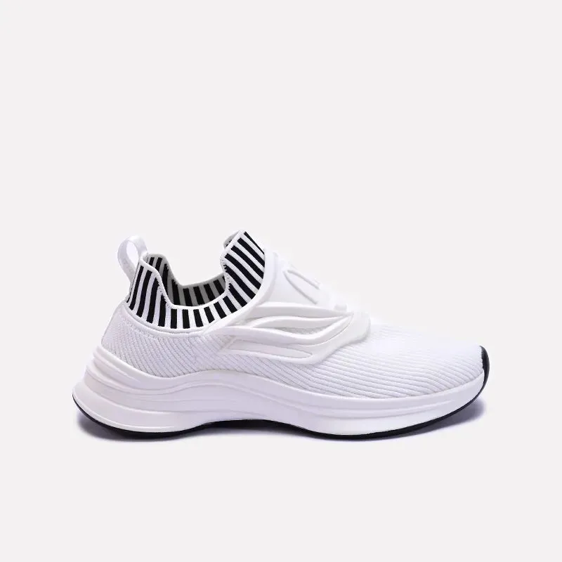 White Stylish Sneakers 0120562